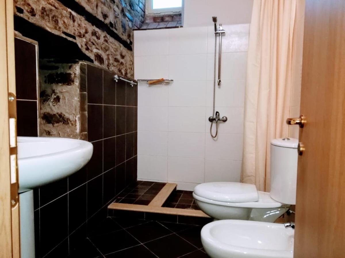 Castlehouse 3* Elbasan